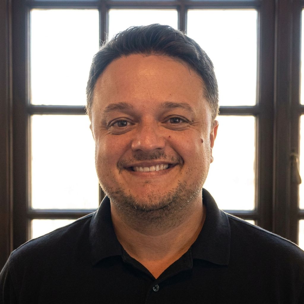 Portrait of Jesse Ouellette